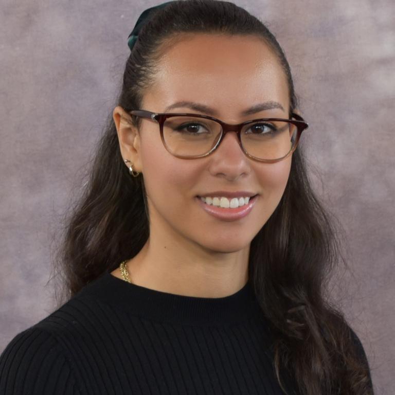 Caridad Estrada headshot